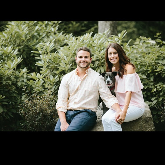 Meet your Posher, Nicole - Picture 3 of 4